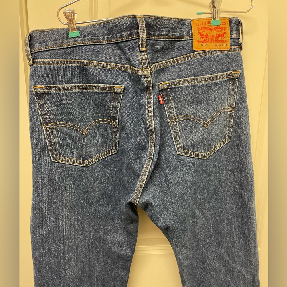 Newish Levi 505 men’s jeans